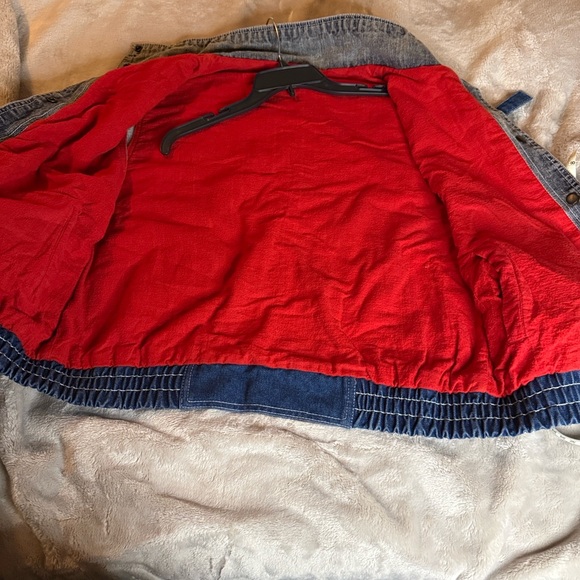 Denim Sleeveless Jacket with Red Accents - Picture 11 of 11